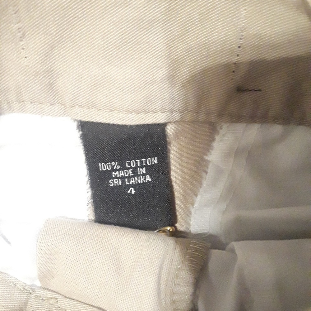 NIP - 2 Pairs Victoria's Secret Shorts- Size 4 - Picture 3 of 8